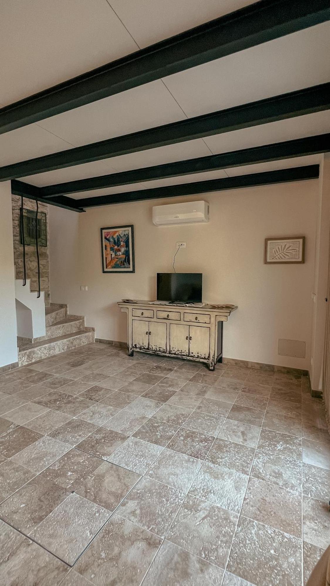 Mas Tulsa Girona Country house *